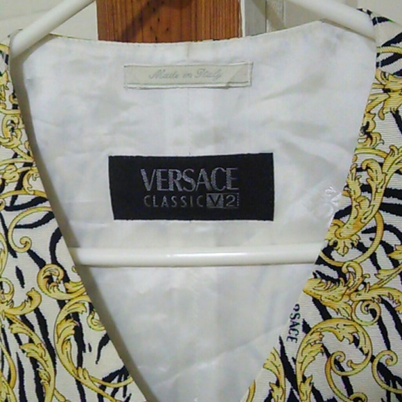 Vintage VERSACE Classic Print Vest - Picture 6 of 11